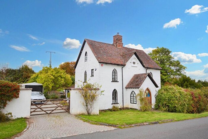 4 Bedroom Detached House For Sale In Bredon`s Norton, Tewkesbury, Gloucestershire, GL20