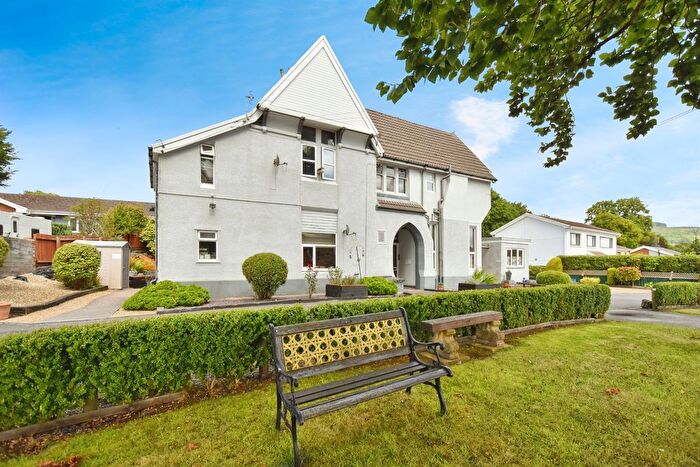 1 Bedroom Flat For Sale In Cwmbach Road, Aberdare, CF44