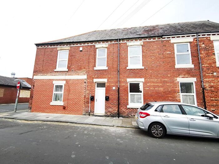 2 Bedroom Flat To Rent In Croft Road, Blyth, NE24