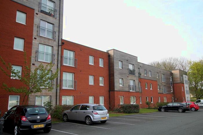 2 Bedroom Flat To Rent In Manchester Court, Federation Road, Burslem, Stoke On Trent, ST6