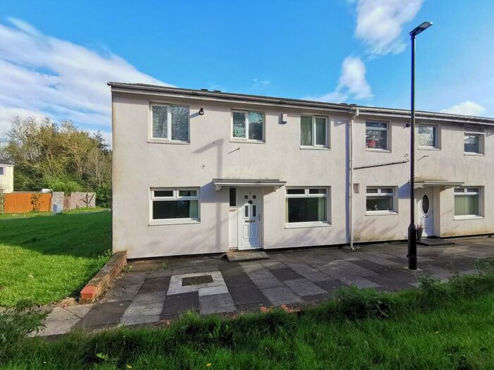 4 Bedroom End Of Terrace House To Rent In Cornhill, Newcastle Upon Tyne, NE5