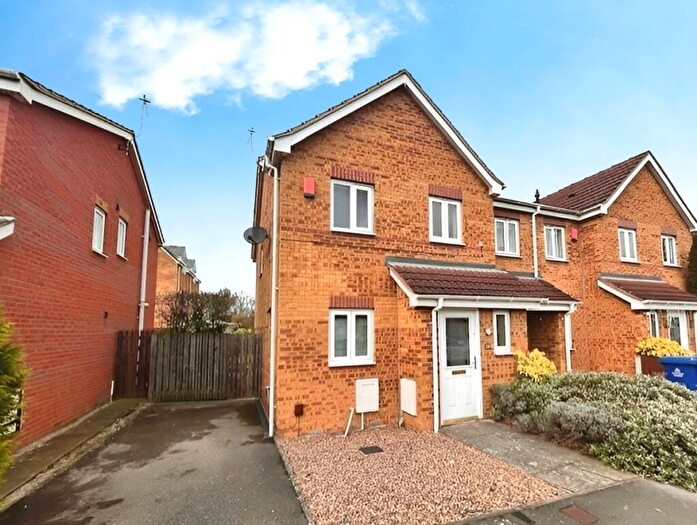 3 Bedroom House To Rent In Reeves Way, Armthorpe, Doncaster, South Yorkshire, DN3