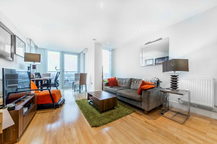 1 Bedroom Flat To Rent In The Crescent, Seager Place, Deptford, London, SE8