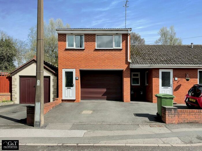 1 Bedroom Semi-Detached House To Rent In St. Peters Road, Dudley, DY2