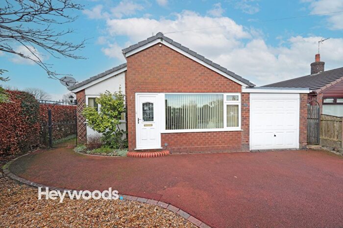2 Bedroom Detached Bungalow For Sale In Golborn Avenue, Meir Heath, Stoke-On-Trent, Staffordshire, ST3