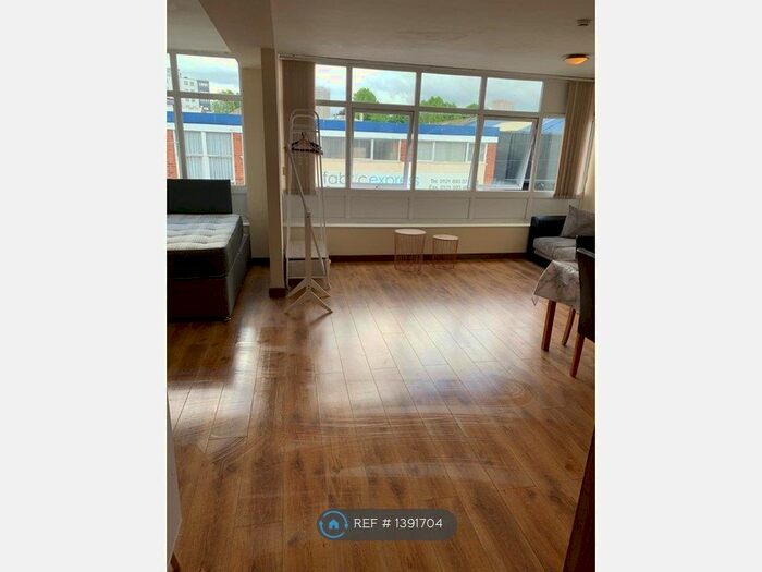 Studio To Rent In Bissell Street, Birmingham, B5