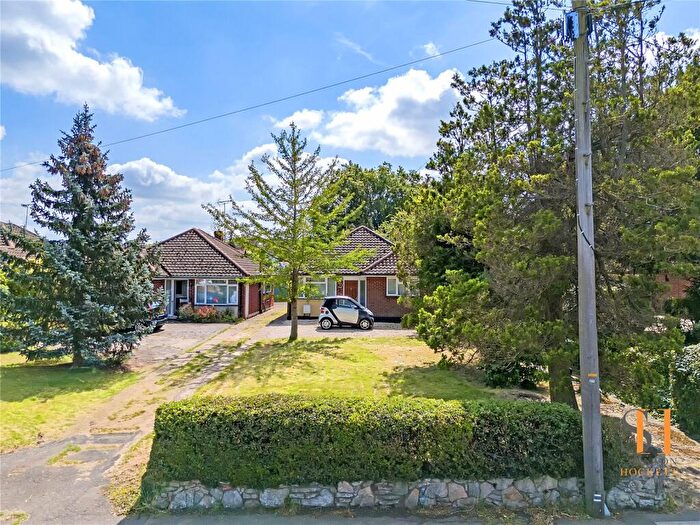 3 Bedroom Bungalow To Rent In Stock Road, Billericay, Essex, CM12