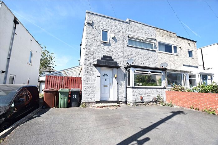 3 Bedroom Semi-Detached House To Rent In Daleside Avenue, Pudsey, LS28