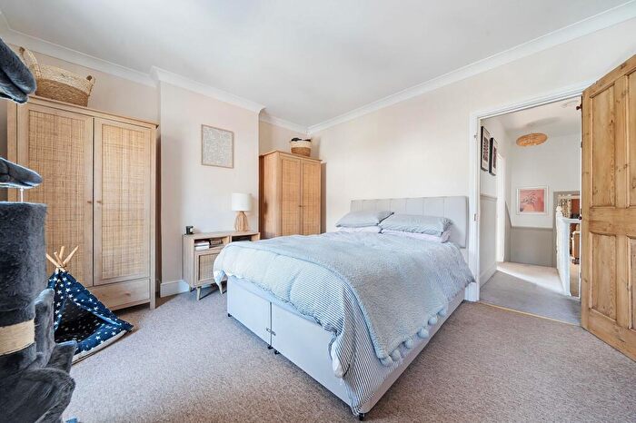 3 Bedroom Terraced House For Sale In Campbell Road, Salisbury, SP1