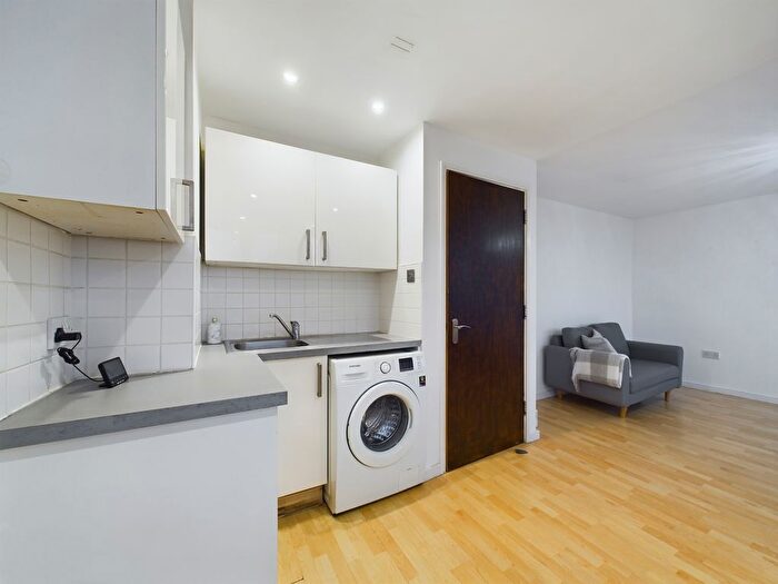 1 Bedroom Flat To Rent In Conway Street, Everton, Liverpool, L5