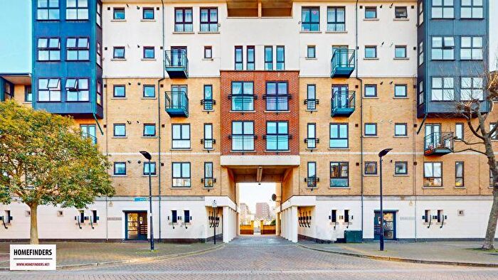 2 Bedroom Flat To Rent In Wesley Avenue, London, E16