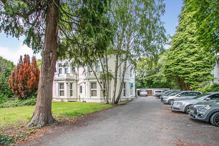 1 Bedroom Apartment To Rent In Lansdowne Road, Bournemouth, BH1