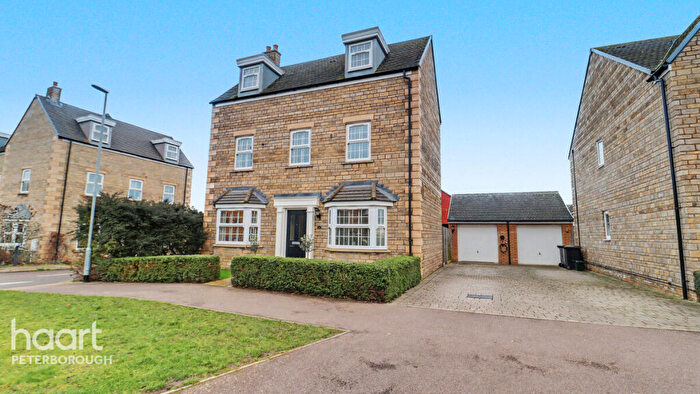 3 Bedroom Detached House For Sale In Red Kite Drive, Oundle, PE8