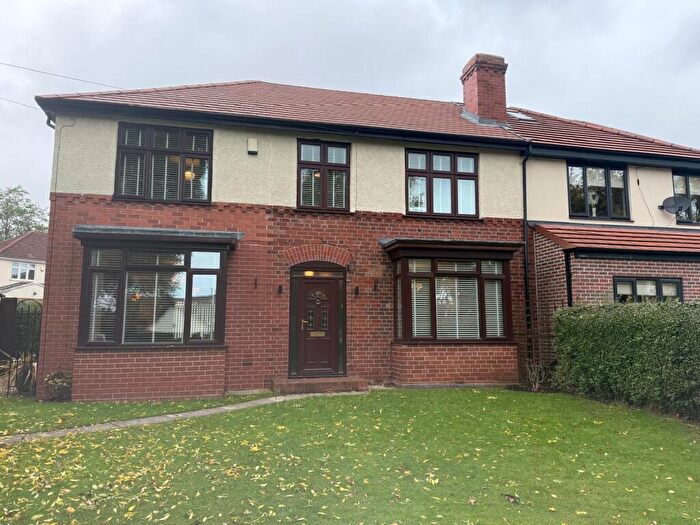 4 Bedroom Semi-Detached House For Sale In Crabgate Lane, Skellow, Doncaster, DN6