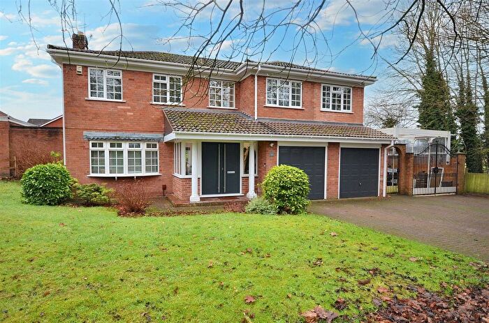 4 Bedroom Detached House For Sale In Barlaston Old Road, Trentham, Stoke-On-Trent, ST4