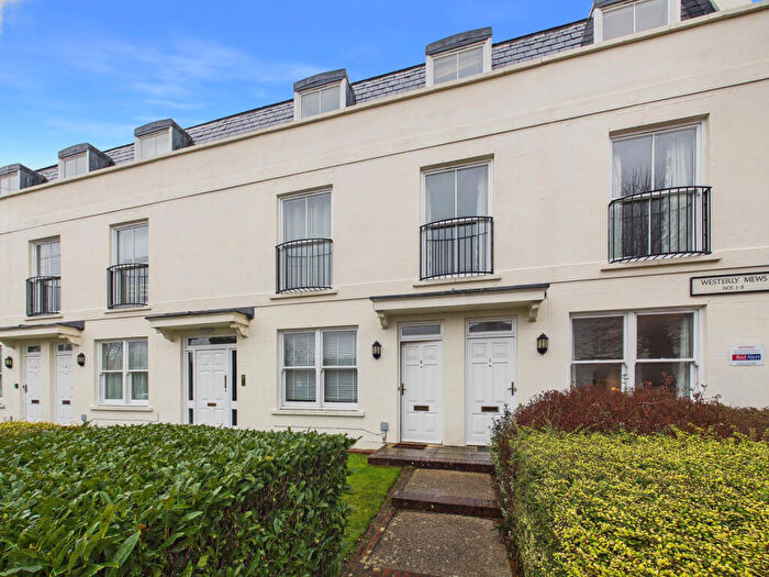 1 Bedroom Flat For Sale In Westerly Mews, Canterbury, CT2