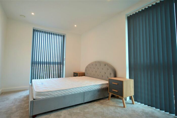 2 Bedroom Flat To Rent In Beresford Avenue, Wembley, HA0