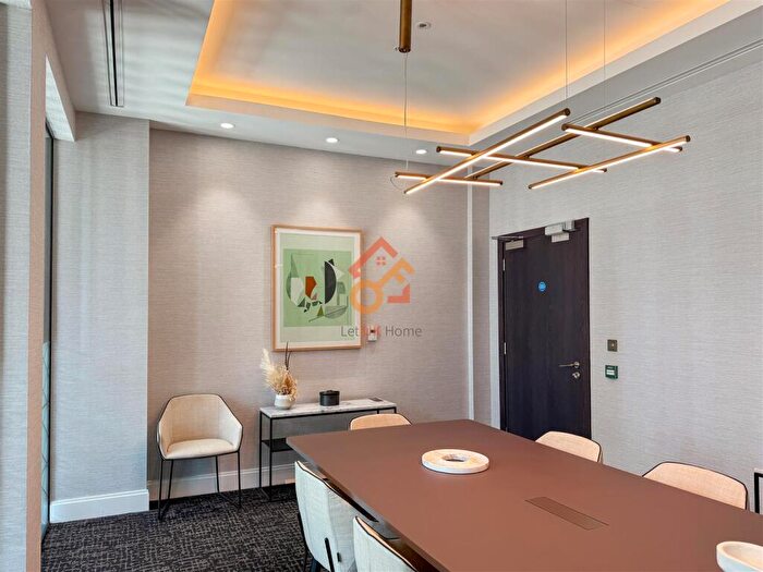 Studio For Sale In Phoenix Court, Gasholder Place, London, SE11
