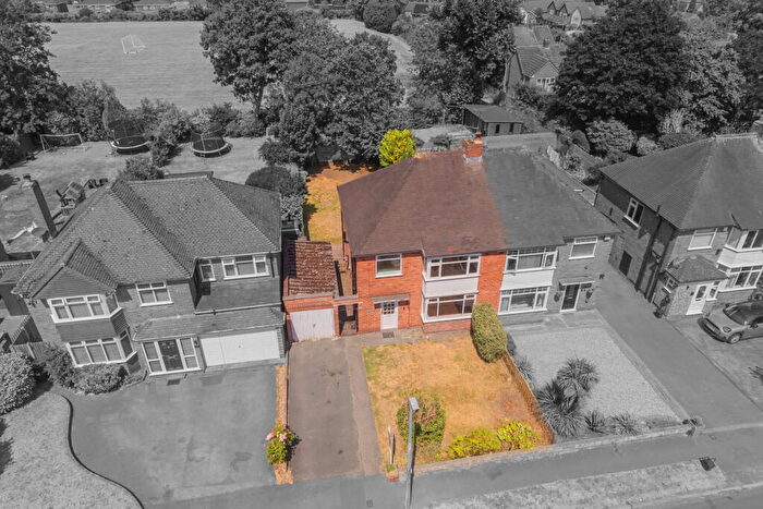 3 Bedroom Semi-Detached House For Sale In Court Crescent, Kingswinford, DY6