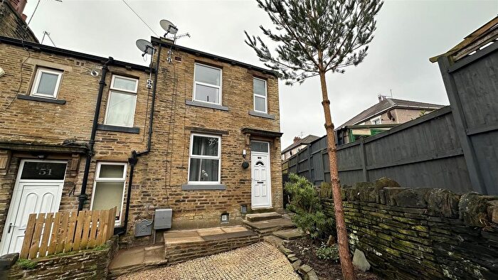 1 Bedroom Terraced House To Rent In Ley Fleaks Road, Idle, Bradford, BD10