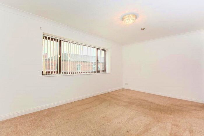 2 Bedroom Flat To Rent In Ormskirk Road, Wigan, Lancashire WN5