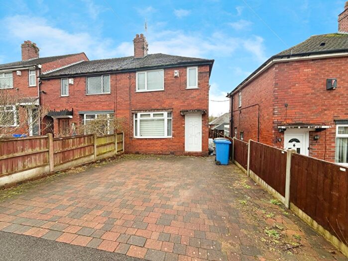 2 Bedroom Semi Detached House For Sale In Lincoln Road, Stoke-On-Trent, Staffordshire, ST6