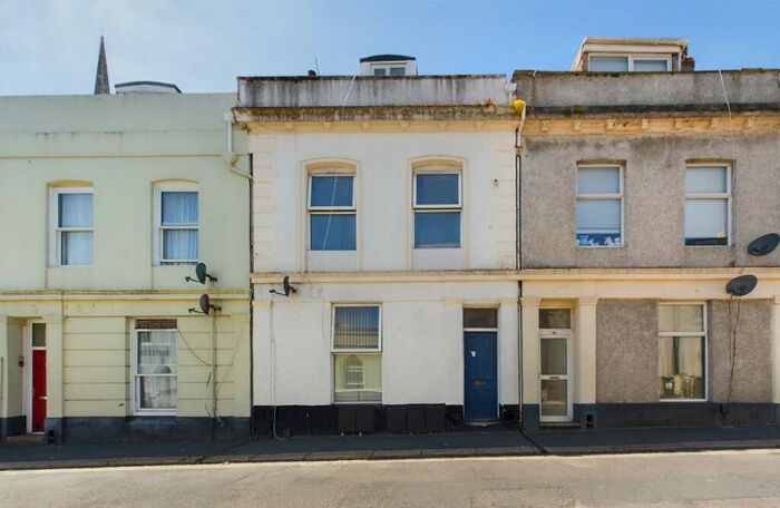 1 Bedroom Flat To Rent In Cecil Street, Plymouth, Devon, PL1