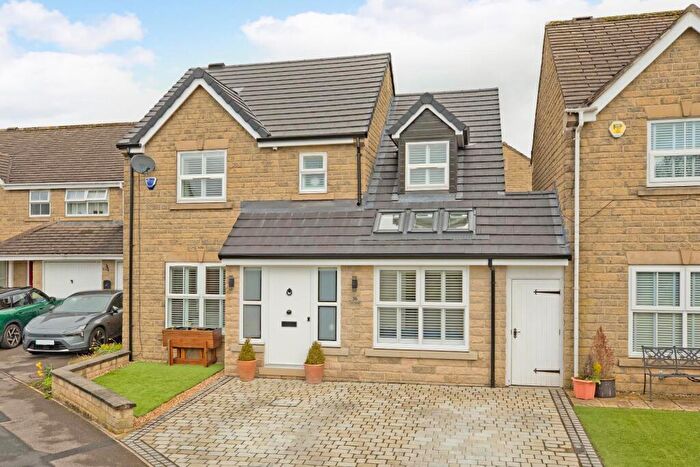 4 Bedroom Detached House For Sale In Long Meadows, Burley In Wharfedale, LS29