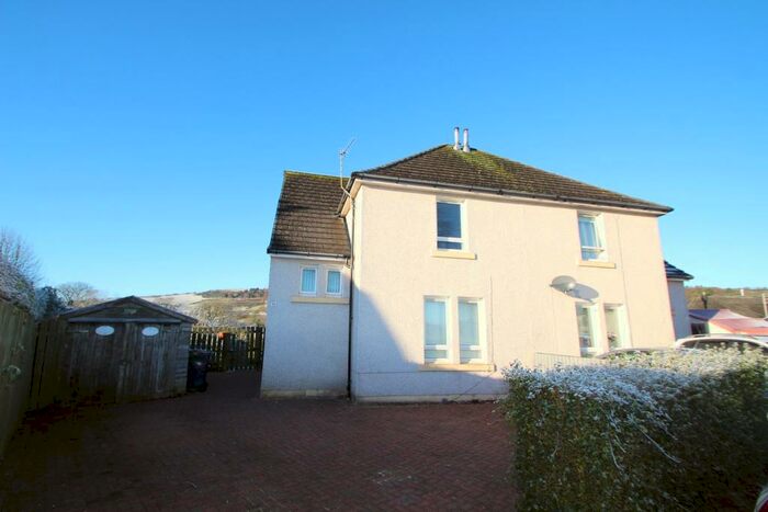 3 Bedroom House To Rent In Lochlibo Crescent, Barrhead, G78
