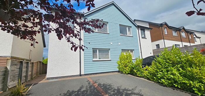 3 Bedroom Semi-Detached House To Rent In Ger-Y-Cwm, Aberystwyth, SY23