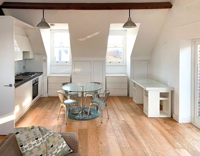 Studio For Sale In Colehill Lane, Fulham, London, SW6
