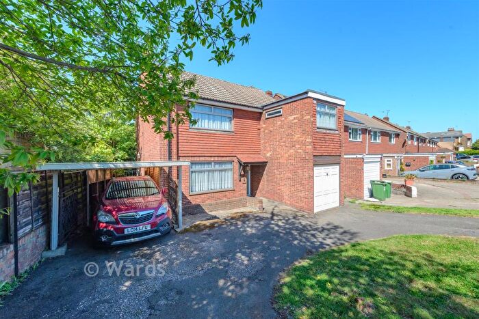 3 Bedroom Detached House For Sale In Bexley Road, Erith, Kent, DA8