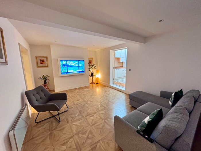 2 Bedroom Property To Rent In Regent Street, Nottingham, NG1