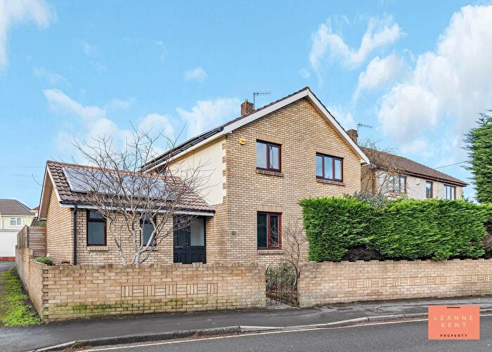 4 Bedroom Detached House For Sale In Nantgarw Road, Caerphilly, CF83