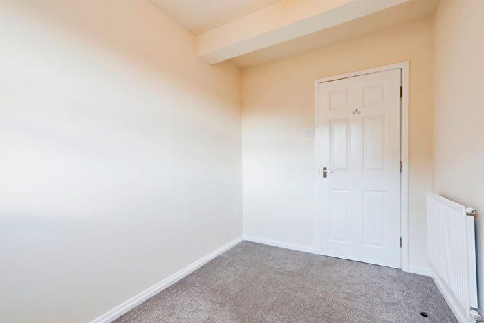 3 Bedroom Terraced House For Sale In Bramble Close, Haworth, Keighley, BD22