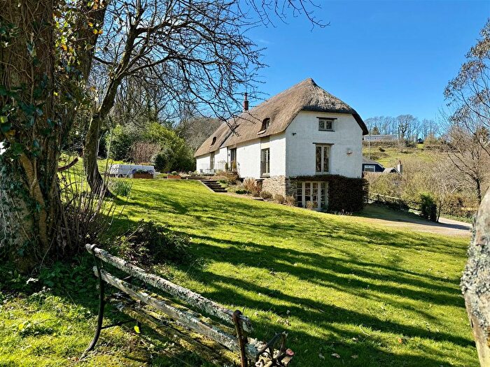 4 Bedroom Barn Conversion For Sale In Down Thomas, Plymouth, PL9