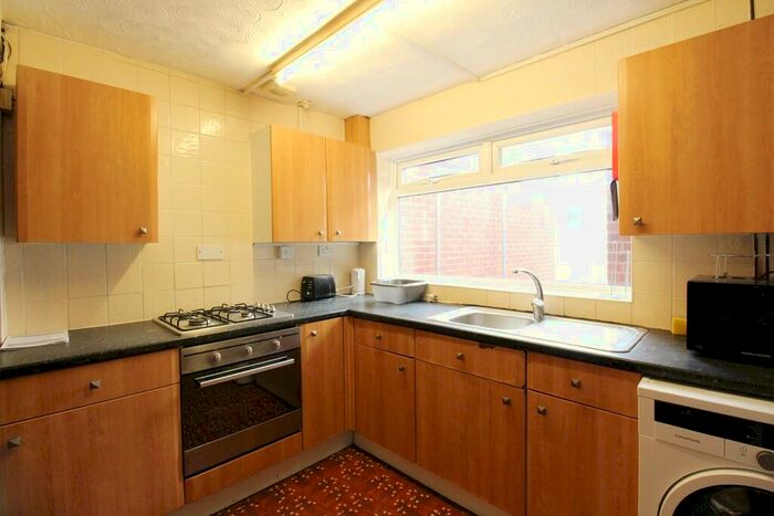4 Bedroom Terraced House To Rent In Lodge Road, Southampton, SO14