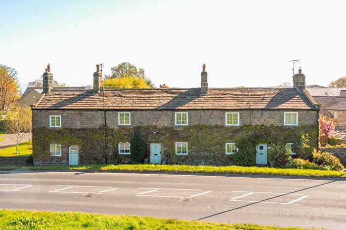 3 Bedroom Semi-Detached House For Sale In Ripon Road, Killinghall, HG3