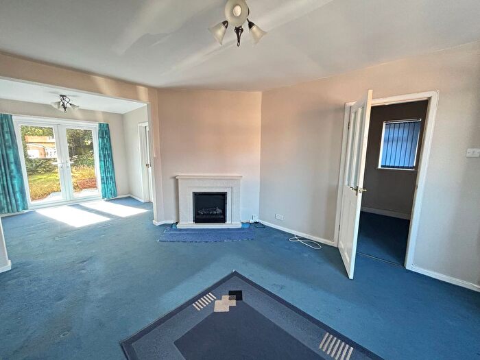 3 Bedroom Semi Detached House To Rent In Brunswick Road, Rotherham, S60