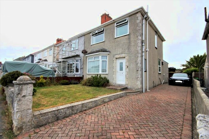 3 Bedroom Semi-Detached House To Rent In Hillbourne Road, Weymouth, DT4