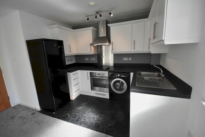 1 Bedroom Flat To Rent In Wyncliffe Gardens, Pentwyn, CF23