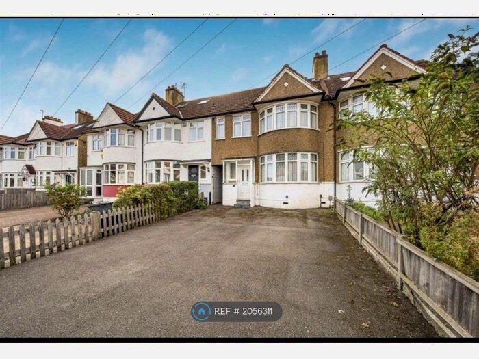 3 Bedroom Terraced House To Rent In Sidmouth Avenue, Isleworth, TW7