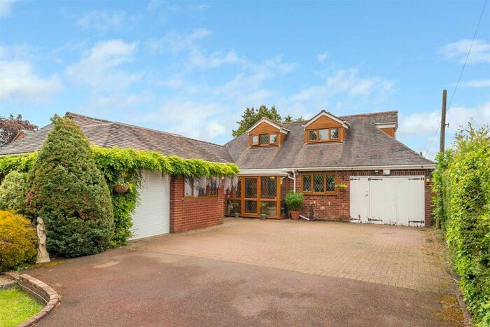 5 Bedroom Detached Bungalow For Sale In Earlswood Common, Earlswood, Solihull, B94