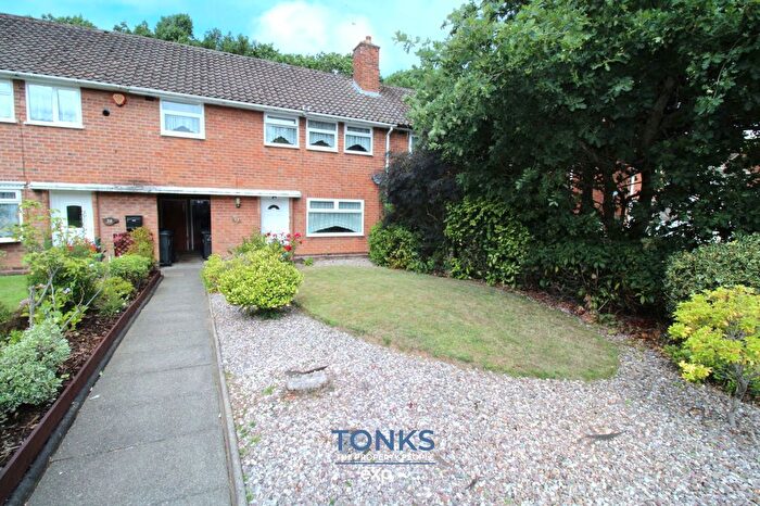 3 Bedroom Terraced House For Sale In Romsley Road, Birmingham, B32