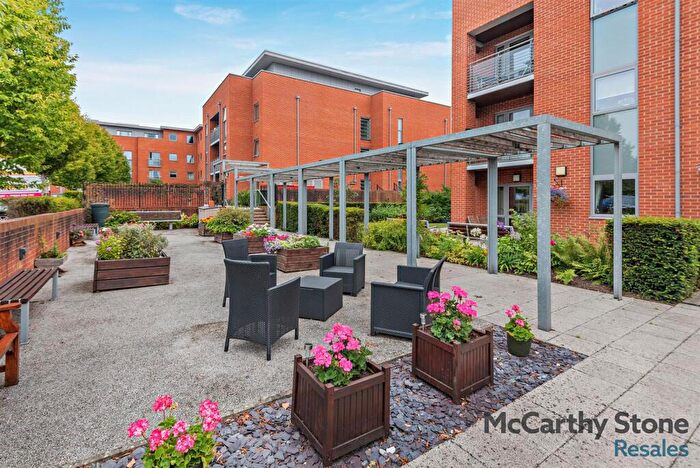 1 Bedroom Apartment For Sale In Clayton Court, The Brow, Burgess Hill, RH15