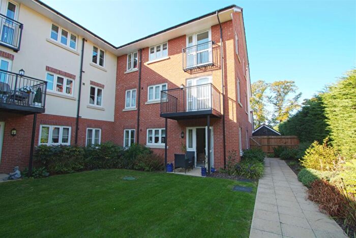 1 Bedroom Apartment For Sale In Laindon Road, Billericay, CM12