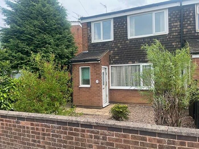 3 Bedroom Semi-Detached House To Rent In Lower Leicester Road, Lutterworth, LE17