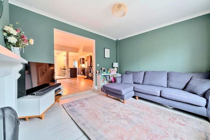 3 Bedroom Terraced House For Sale In Watermoor Road, Cirencester, GL7