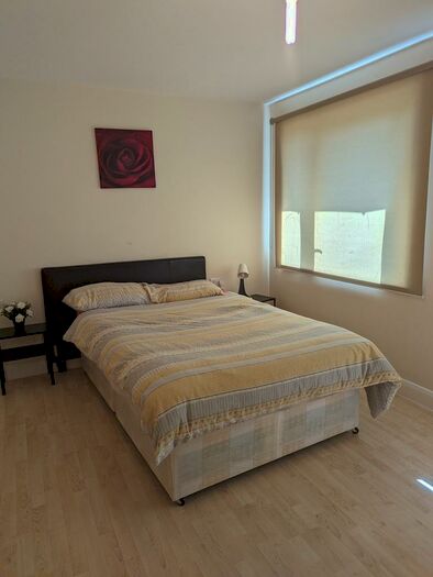 1 Bedroom House Of Multiple Occupation To Rent In Large Double Room, Waverley Road, London, N17