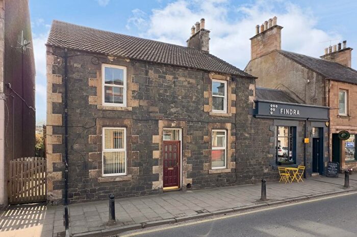 3 Bedroom Flat For Sale In High Street, Innerleithen, EH44